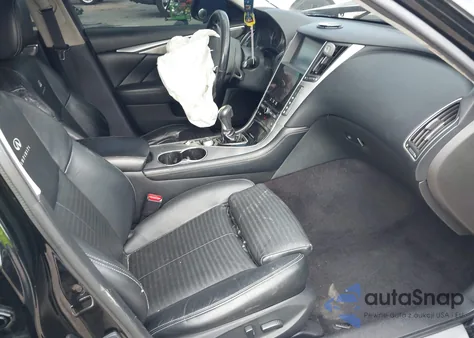 2014 Infiniti Q50 Hybrid Sport z USA, uszkodzony, nr VIN JN1AV7AP8EM692022